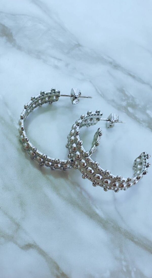 SILVER SPOTTED HOOPS